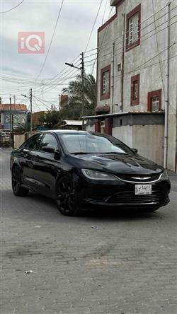 Chrysler 200